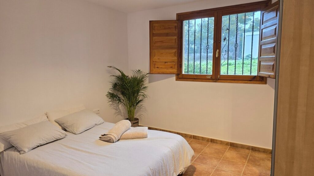 Casa Rural Refugi del Bosc (4)